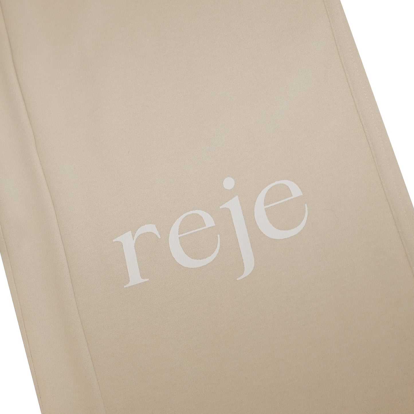 BEIGE PANTS